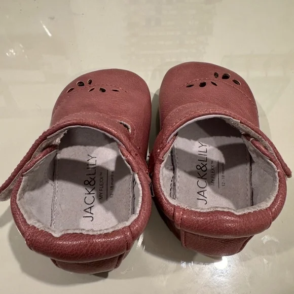 Jack and Lilly Mary Janes - Picture 3 of 3